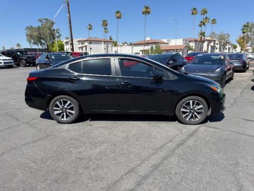 2021 Nissan Versa 1.6 SV
