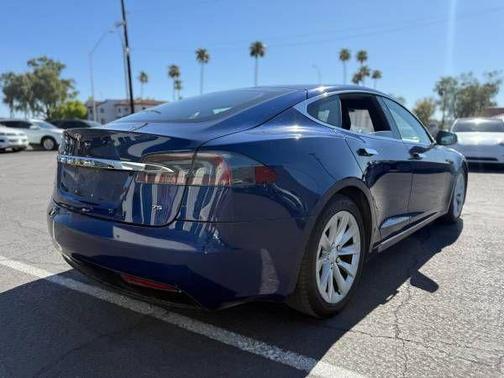 2017 Tesla Model S 75