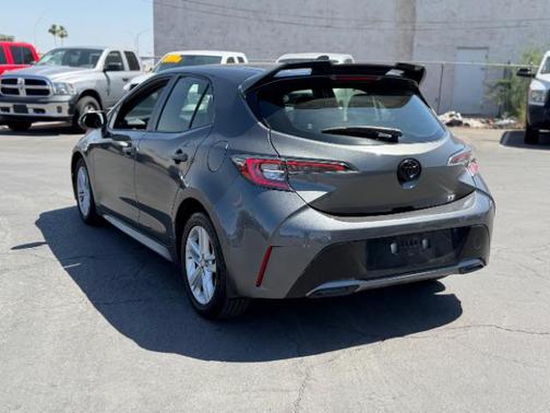 Classic Silver Metallic 2022 Toyota Corolla SE