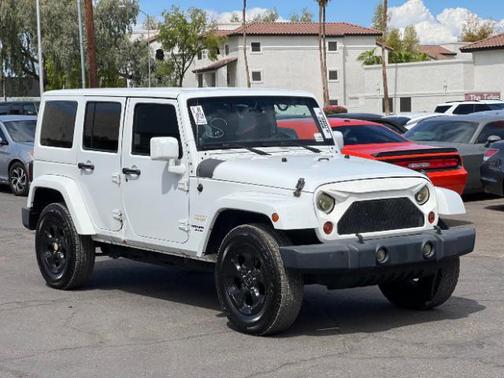 2013 Jeep Wrangler Unlimited Sahara