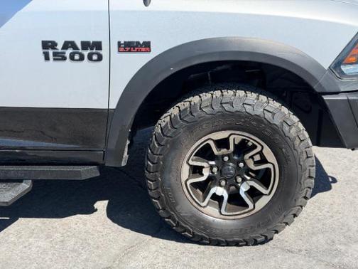 Bright Silver Metallic Clearcoat 2016 RAM 1500 Rebel