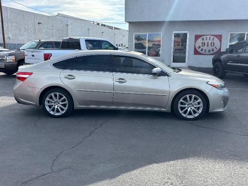 Champagne Mica 2013 Toyota Avalon Limited