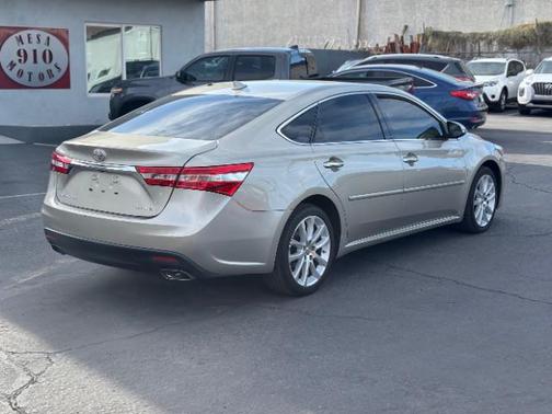 Champagne Mica 2013 Toyota Avalon Limited