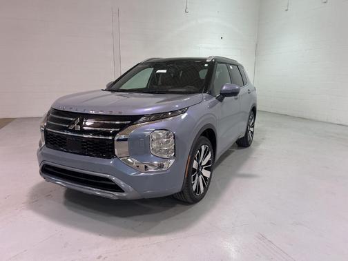 2025 Mitsubishi Outlander SEL