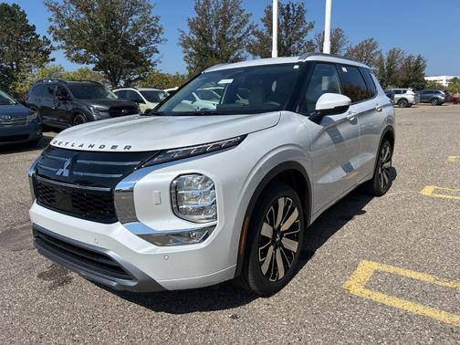 2025 Mitsubishi Outlander SEL