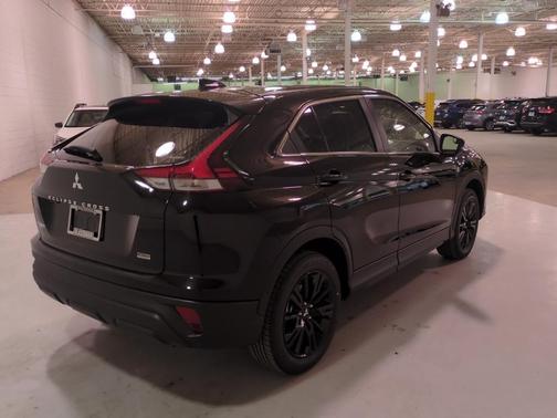 2025 Mitsubishi Eclipse Cross LE
