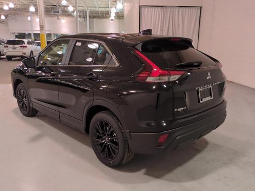 2025 Mitsubishi Eclipse Cross LE