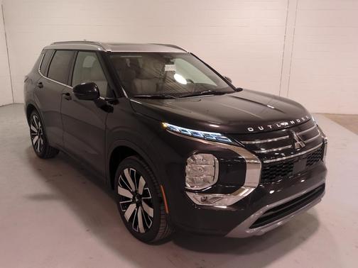 2025 Mitsubishi Outlander Platinum Edition