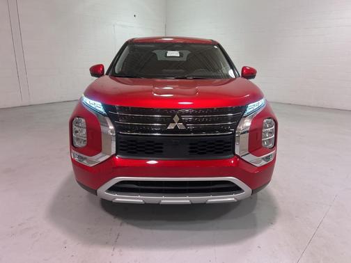 2025 Mitsubishi Outlander PHEV SE
