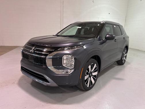 2025 Mitsubishi Outlander SEL