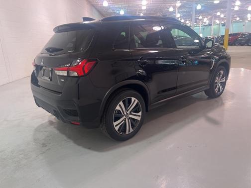 2025 Mitsubishi Outlander Sport 2.4 SEL