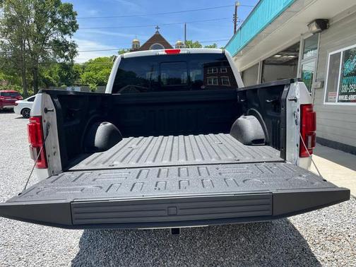 White Platinum Metallic Tri-Coat 2016 Ford F-150 Lariat