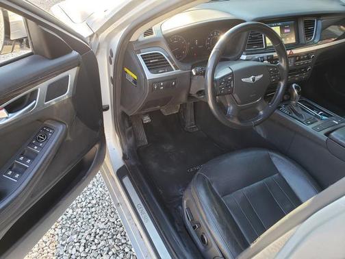 2016 Hyundai Genesis 3.8