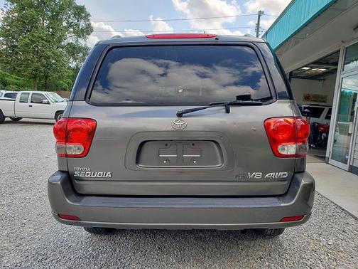 2007 Toyota Sequoia SR5