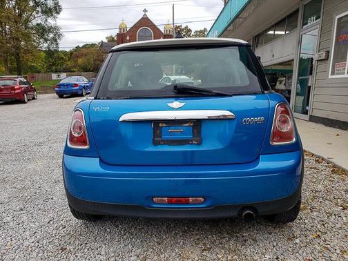2011 MINI Cooper Base