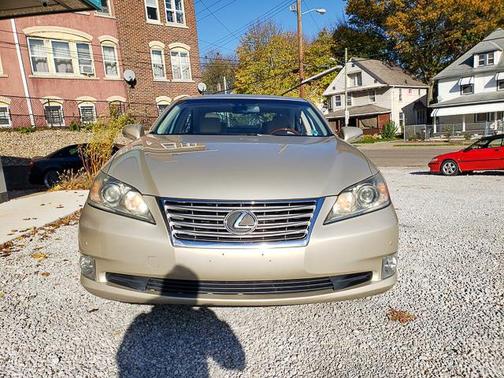 2011 Lexus ES 350 Base