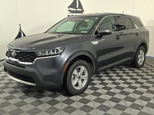 Grey 2021 Kia Sorento LX