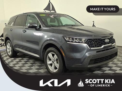 Grey 2021 Kia Sorento LX
