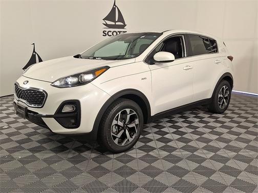2022 Kia Sportage LX