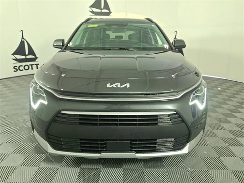 2023 Kia Niro EX