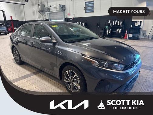 Gray 2024 Kia Forte LXS