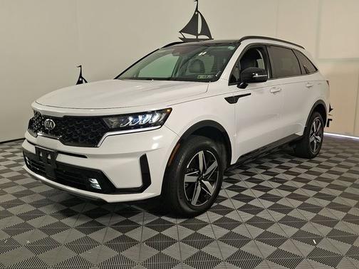 White Pearl 2021 Kia Sorento EX