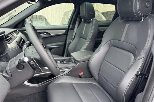 Eiger Grey Metallic 2025 Jaguar F-PACE R-Dynamic S P250 AWD Automatic