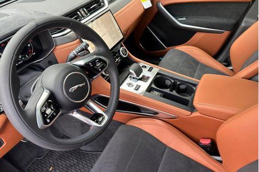 2026 Jaguar F-PACE SVR P550 AWD Automatic