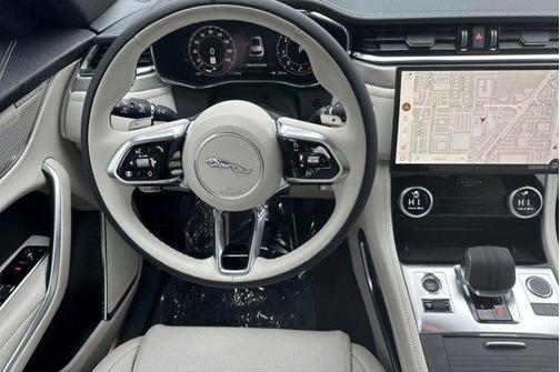 Eiger Grey Metallic 2026 Jaguar F-PACE R-Dynamic S P250 AWD Automatic