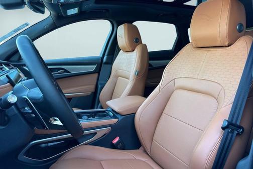 1AA/White 2026 Jaguar F-PACE R-Dynamic S P250 AWD Automatic