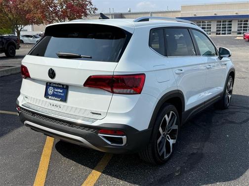 2022 Volkswagen Taos 1.5T SEL