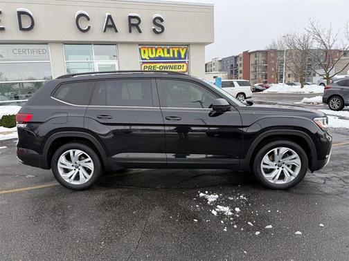 2022 Volkswagen Atlas 2.0T SE w/Technology