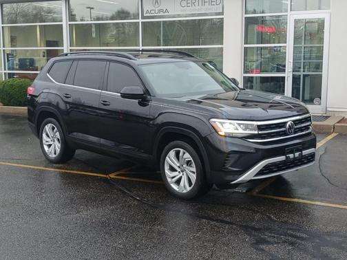 2022 Volkswagen Atlas 2.0T SE w/Technology