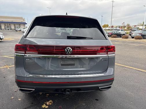 2025 Volkswagen Atlas 2.0T SEL