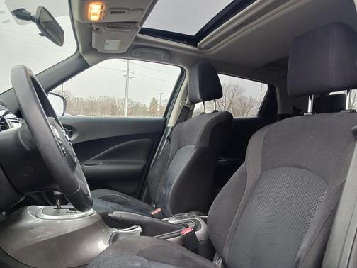 2015 Nissan Juke SV