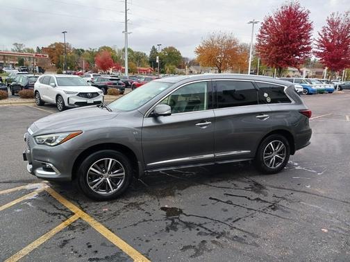 2017 INFINITI QX60 Base