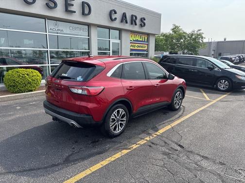 2020 Ford Escape SEL