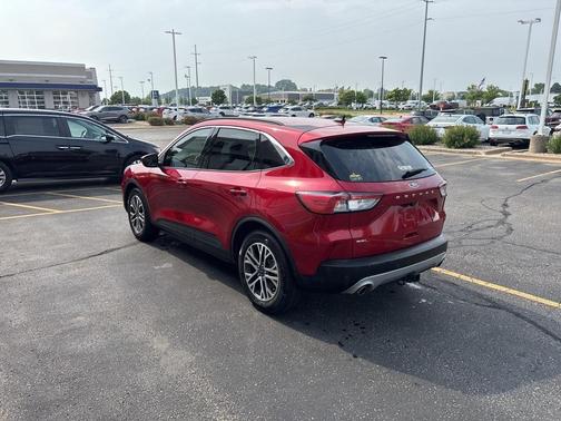 2020 Ford Escape SEL