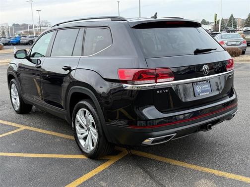 2023 Volkswagen Atlas 3.6L SE w/Technology