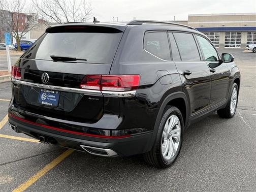 2023 Volkswagen Atlas 3.6L SE w/Technology