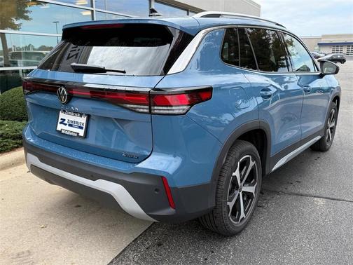 2025 Volkswagen Tiguan 2.0T SE