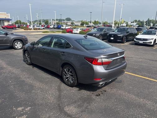 2017 Lexus ES 350 Base