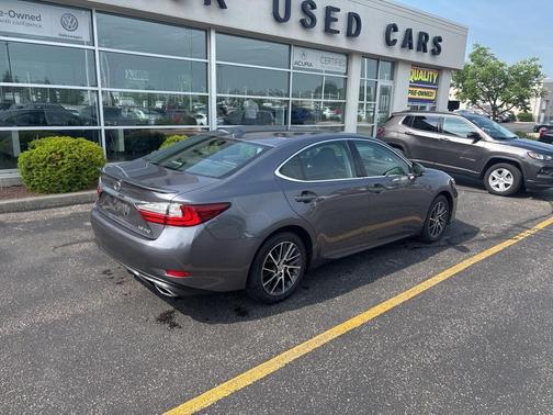 2017 Lexus ES 350 Base