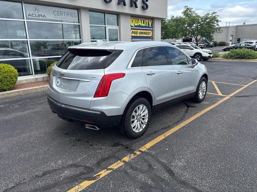 2017 Cadillac XT5 Base
