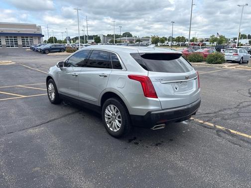 2017 Cadillac XT5 Base