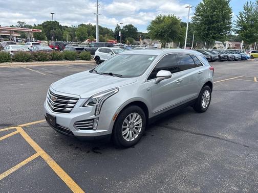 2017 Cadillac XT5 Base