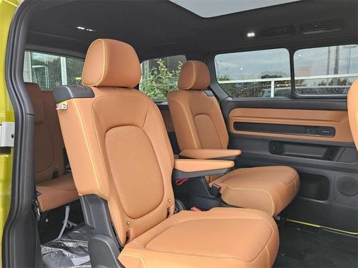 2025 Volkswagen ID. Buzz Pro S Plus
