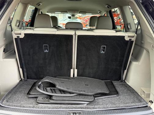 2018 Volkswagen Atlas 3.6L SE w/Technology