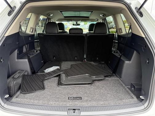 2022 Volkswagen Atlas 3.6L SE w/Technology