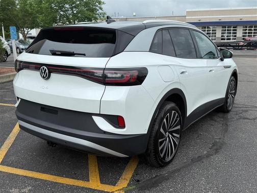 2023 Volkswagen ID.4 Pro S Plus